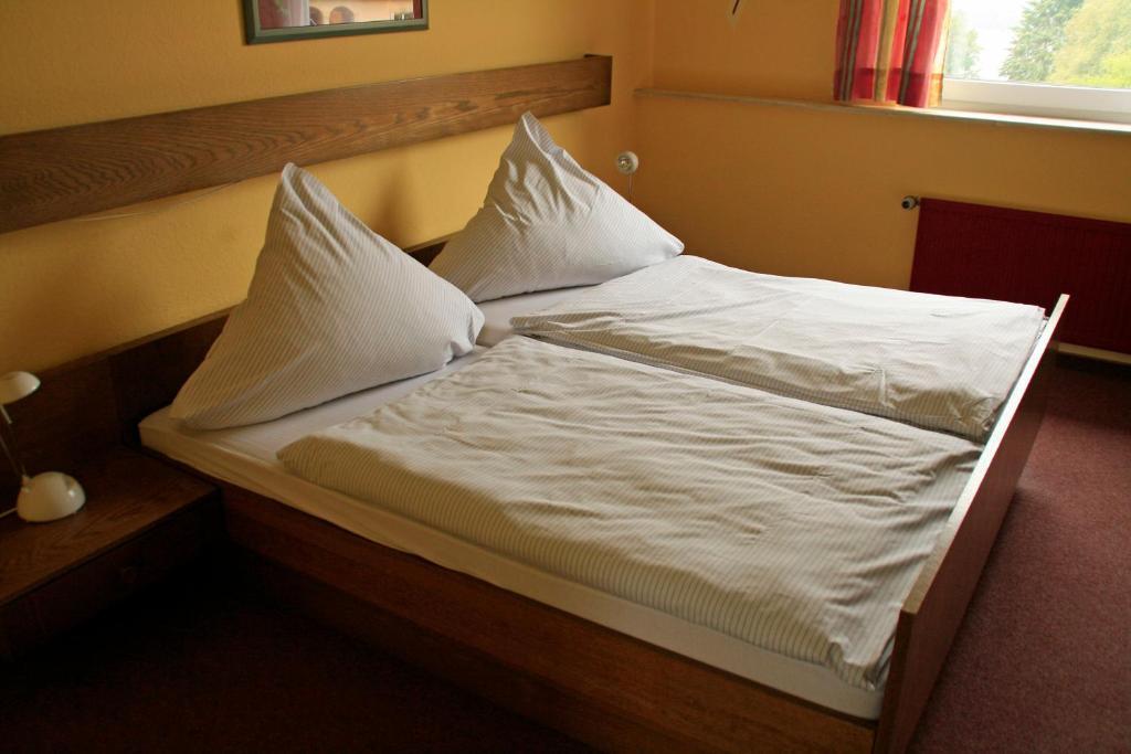 Waldhotel Marienheide Rom bilde