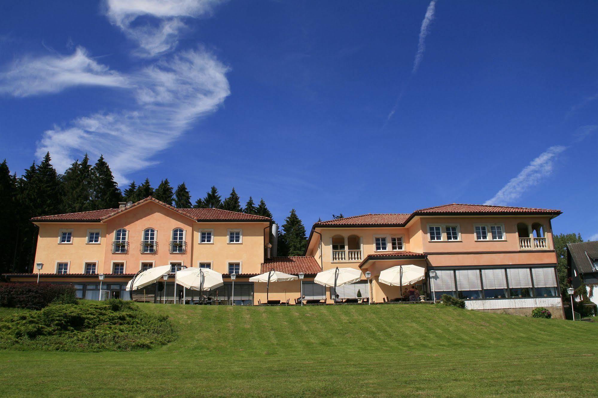 Waldhotel Marienheide Eksteriør bilde